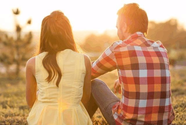 婚姻家庭心理咨询：夫妻间最感动和最伤人的言语